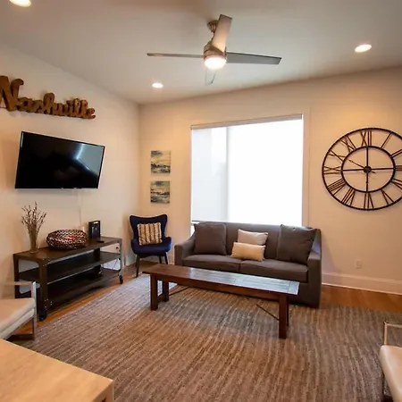 Spacious Home In Nashville - 2Mi To Lower Broadway